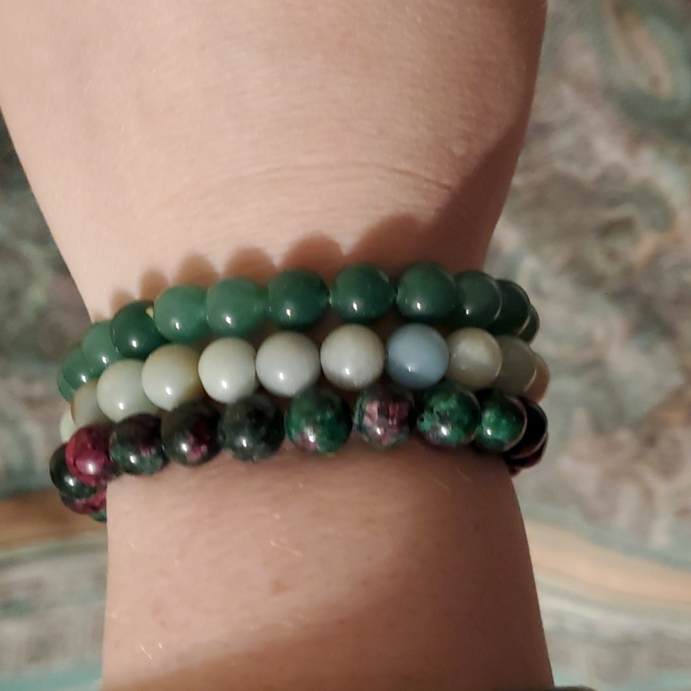 💚 Gemstone bracelet trio